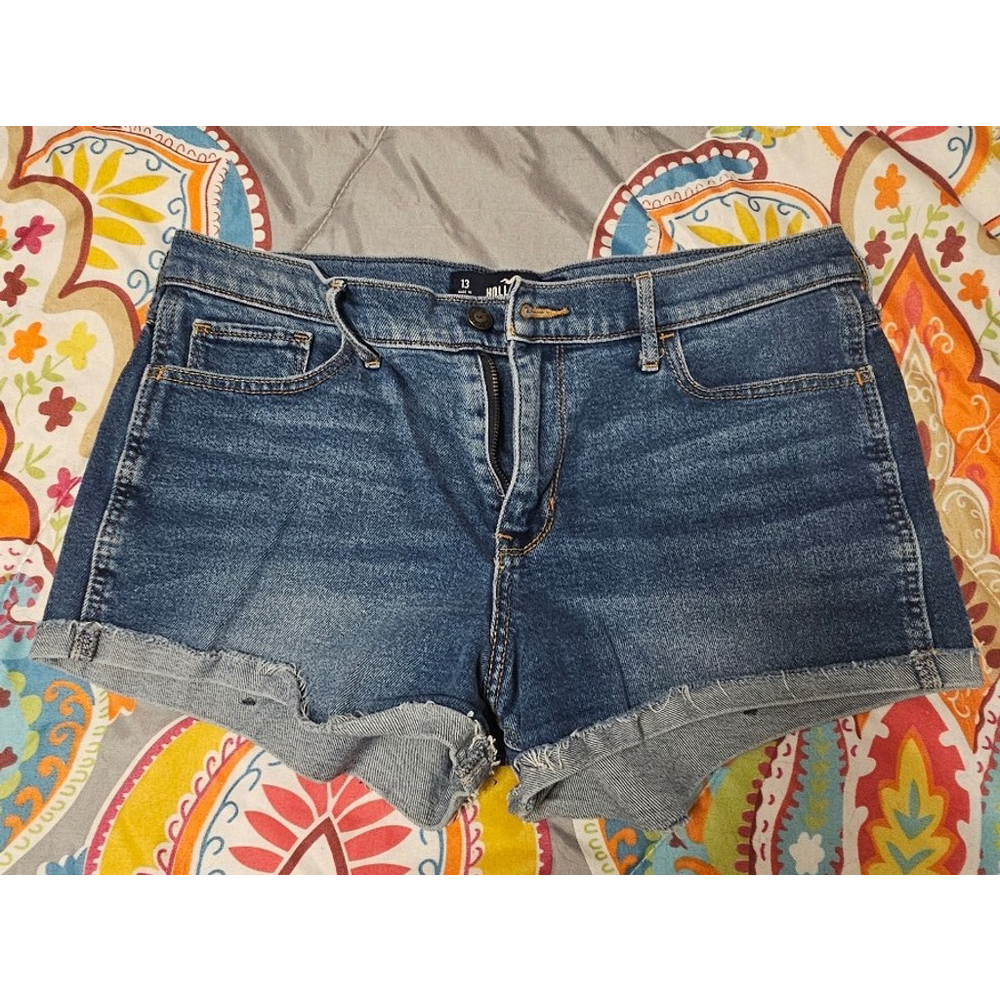 Hollister high-rise short